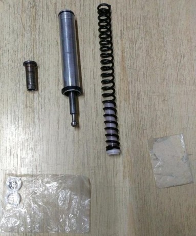Hola!

Tengo para venda um kit Nick Gibney para AA TX200 MK3.

El kit es composto por:
- piston aluminio 02