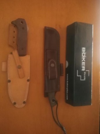 Hola buenas tengo dos cuchillos boker rold plus  esta nuevo inmaculado sin.usar y jd ha salido dos veces 32