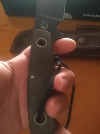 Hola buenas tengo dos cuchillos boker rold plus  esta nuevo inmaculado sin.usar y jd ha salido dos veces 30