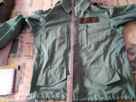 Hola, vendo esta chaqueton de sarga de la Legión, esta nueva no parece que haya sido usada nunca  pero 02