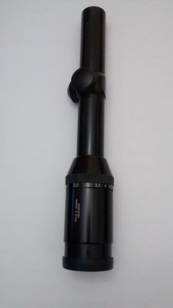 Vendo visor Swarovski 1,5-4,5x20 para anillas de 1" y retícula German 4, la que es una cruz con los 01