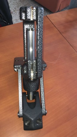 VENDO PRENSA CRUSHER II DE LYMAN COMPLETAMENTE NUEVA NUNCA HA SIDO MONTADA NI TIENE NADA DE MALO LA VENDO 22