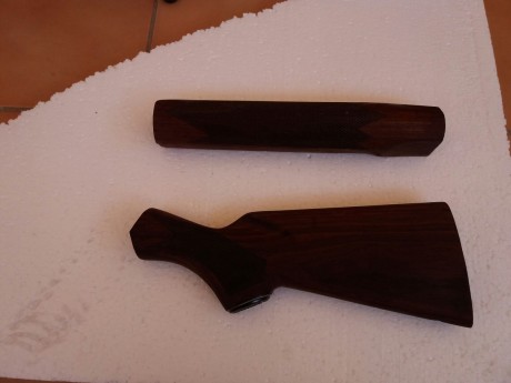 ---VENDIDA---
Escopeta semiautomatica Winchester 1500 ,
calibre 12/70,cañon 71cm,choque fijo 2** 
!!"Tiene 92