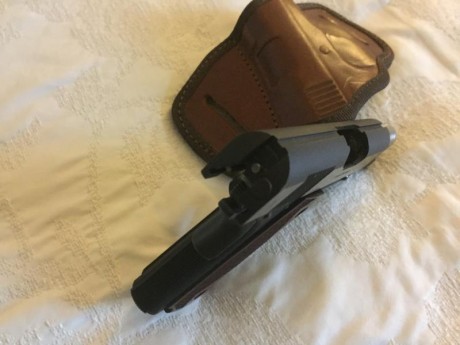 Hola, vendo colt 1911, 3", new agent en calibre 45ACP.

entrego dos fundas especificas y maletin 12