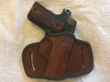 Hola, vendo colt 1911, 3", new agent en calibre 45ACP.

entrego dos fundas especificas y maletin 10