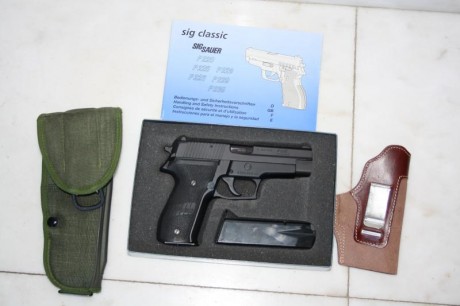 Buenos días 
Se vende pistola  marca SIG SAUER modelo P226 calibre 9mm parabellum.  En perfecto estado, 12