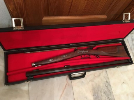 Hola
Vendo rifle Pedersoli modelo Tryon deluxe cal.54 en estado impecable.
Se puede ver y probar en Barcelona 11