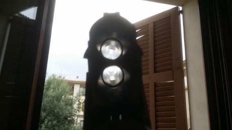 Por tener otras vendo esta maquina japonesa. 
Estado...nueva
Apenas ha tirado un cajon.
Cañones de acero 40
