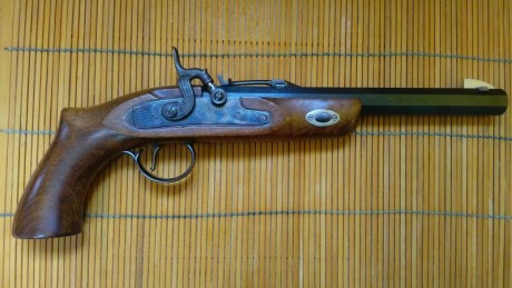 Hola a todos,

Pongo a la venta una pistola monotiro de la marca eibarresa DIKAR del calibre 45 para tiro 02