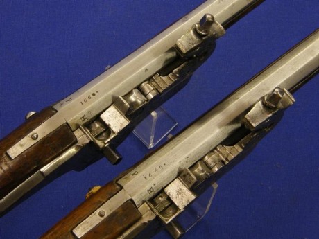 Voy a colocar unas fotos de un arma larga alemana de llave de mecha del siglo XVI. 172
