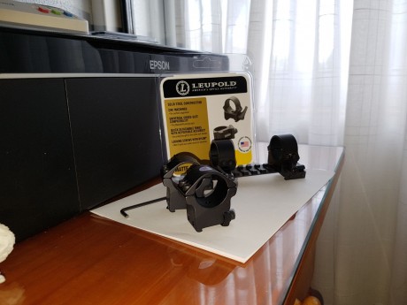 Hola, Un compañero vende su rifle Ceska 550 luxe y me ha pedido que lo ponga a la venta dado que el no 11