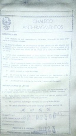 Chaleco militar con proteccion balistica ( kevlar ) se vende sin los correajes envio incluido .  Precio 00