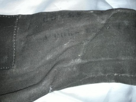 Lote compuesto por una funda para la ametralladora browning 1919 de cal.30, es original pero esta algo 01