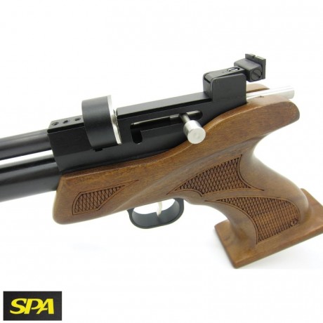 Hola a todos, aunque me presenté en el 2013 (creo) no he participado y sí leido mucho. Me compré una Compact 80