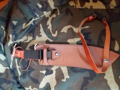 Pongo a la venta este bichin, Cuchillo Hibben IV Combat, impresionante, sin apenas uso, sólo probarlo 12