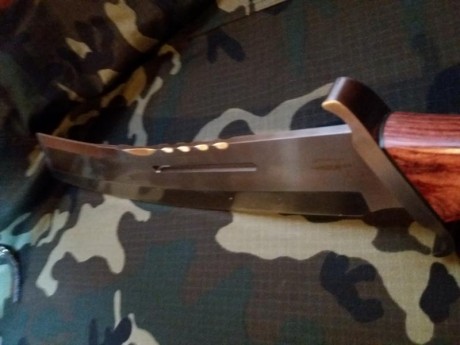 Pongo a la venta este bichin, Cuchillo Hibben IV Combat, impresionante, sin apenas uso, sólo probarlo 21