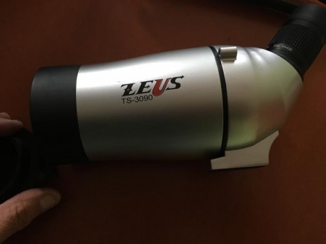 Vendo un telescopio como este 

https://www.foto3as.com/producto/zeus-ts-3090/



Salu2 00