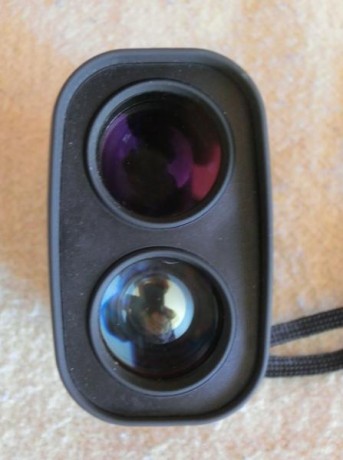 Saludos al foro.

Pongo en venta un medidor laser Hawke Range Finder RF600.
Lectura en metros y yardas. 12