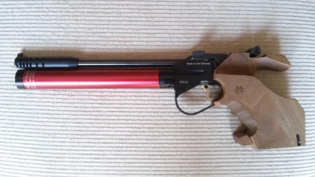 Un amigo del club me pide que le ayudea vender su pistola Morini 162 ei (electrónica de dos pilas, 3v)
Pistola 01