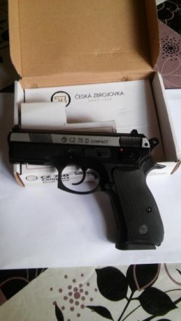 Cambio pistola cz 75 compact por Pistola GAMO PT-85 BLOWBACK o similar que corra el carro al diparar, 20