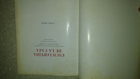 Compuesta de dos tomos. Esta en buenas condiciones. Precio 30 euros los dos libros y envio aparte. Posibilidad 02
