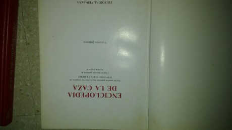 Compuesta de dos tomos. Esta en buenas condiciones. Precio 30 euros los dos libros y envio aparte. Posibilidad 01