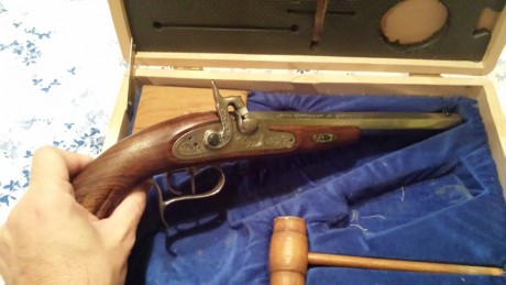 Vendo magnifica pistola Le Page .45 (Armi Sport). Muy buen estado.Gatillo al pelo muy afinado. Agrupaciones 01