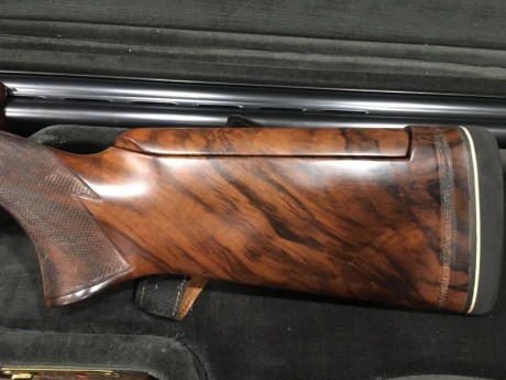 Vendo Perazzi SC4 en estado muy bueno cañones de 74 mando fotos a interesados 51