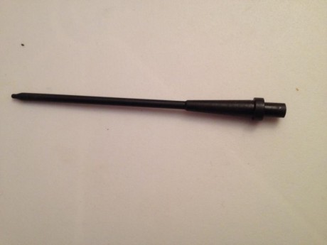 Vendo aguja percutora para Cetme. 25 euros portes incluidos.
Saludos a todos. 00