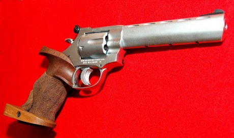 Buenas tardes, ando con la idea de comprar un nuevo capricho: revolver calibre 38. Inicialmente tengo 10