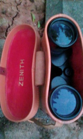 Vendo estos prismáticos zenits con su funda original para piezas o bien algún manitas que sepa repararlos 00