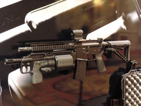 Realmente aplicar el sistema bullpup en escopetas es útil? No se, usando perdigones no le veo mucha utilidad, 140