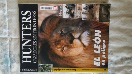 Vendo colección de revista ARMAS 300 números del 1 al 350  140 euros
colección de revista ARMAS Y MUNICIONES 00