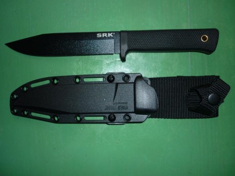 Hola a todos, pongo en venta estas dos piezas de Cold Steel en acero SK5. 
Las medidas del SRK son: 272 02