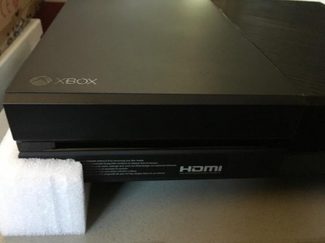 Se vendé Xbox one prácticamente nueva, solo usada esporádicamente algún fin de semana,con algún extra, 00