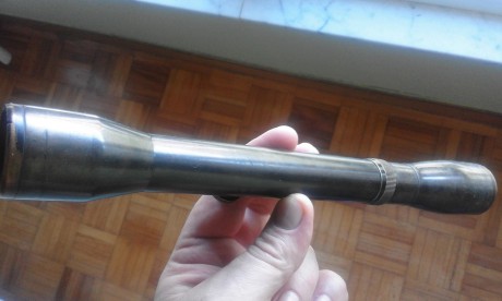 El visor tiene los marcajes:
K

D.R.G.M

Dr. Walter Gerard

Charlottenburg

Y el nº 36611, como se ve 22