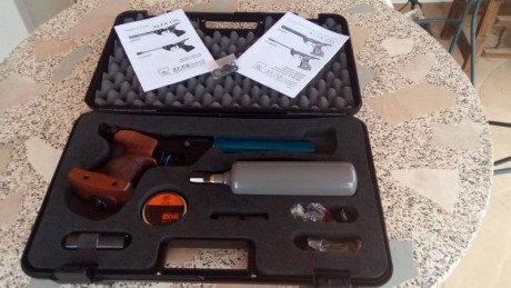 Vendo pistola ALFA PROJ SPORT CO2. Practicamente nueva con 21 meses de Garantia fábrica. 
Pistola para 02