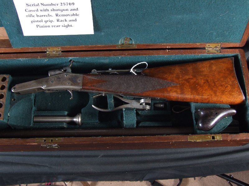 Bueno, otra bateria de fotos para que os fijeis en como hay que hacer un estuche para un rifle . . . 01