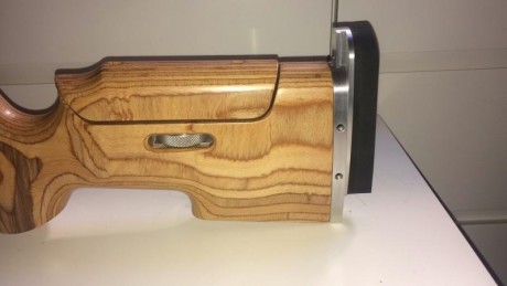 Hace un mes  buscando p internet , encontre una cantonera chulisima para el sabatti tactical de madera 00