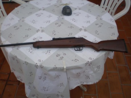 Pues eso otra mas, no se como se llama solo que es china, y que creo que se fabricaban para Mexico, es 00