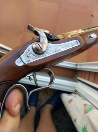Vendo pistola IMPERIO TL de ARSA ,por no tener tiempo, ni llegar a gustarme.
Cañón	  Estriado 1/45
 Calibre	 40