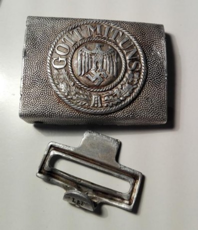Hola. En venta hebilla del cinto estándar de tropas del ejército de tierra (Heer) alemán, II guerra mundial. 00
