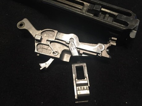 Cambio esta pistola por Walther P38 años 40 ó 41 que este en magnífico estado con todos los números iguales 31