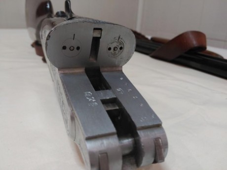 Vendo paralela Zabala Hermanos, con muy poco uso, solo se ha usado para el reclamo, me la dejo mi padre 01