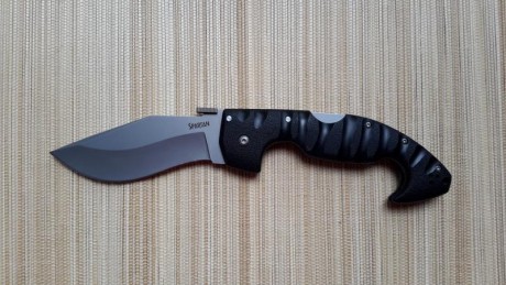 En venta  navaja Cold Steel Spartan. Esta en perfecto estado y nunca ha sido usada ni afilada.Navaja robusta 02