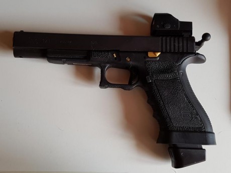 Compro Glock 17 L 9m, no importa la generación, pero si su estado y uso. :clint: 31