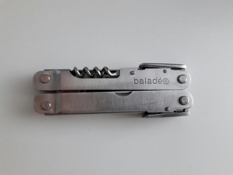 multiherramientas acero inox 2cr marca Baladéo, 12 usos, Alicates de punta delgada, corta alambres, prensa 01