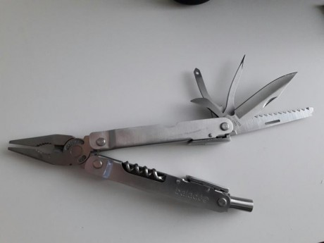 multiherramientas acero inox 2cr marca Baladéo, 12 usos, Alicates de punta delgada, corta alambres, prensa 00
