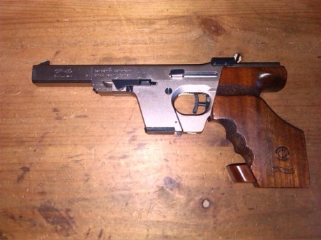 Las Walther creo que son tambien unas magníficas armas, con mucha historia y mucho futuro.
Aqui van unas 30