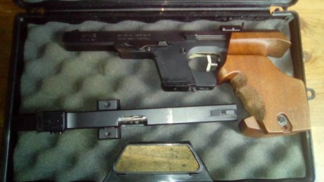 Las Walther creo que son tambien unas magníficas armas, con mucha historia y mucho futuro.
Aqui van unas 40